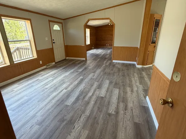 335 Brett Hill Rd, South Paris, ME 04281
