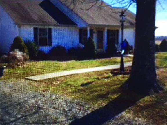 3rd image of 3260 Airport Rd