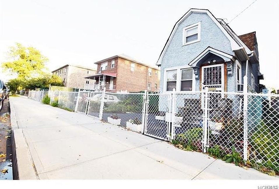 1st image of 1220 E 223rd St #1