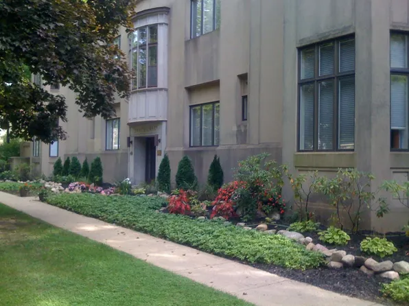 411 W Michigan Ave APT 2, Marshall, MI 49068