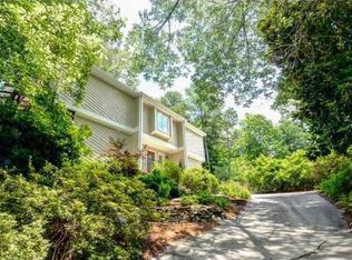 4083 Spalding Holw, Norcross, GA 30092