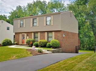 705 Surfside Dr, Pittsburgh, PA