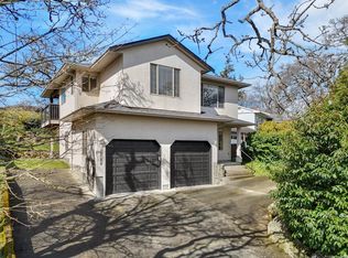 1280 Oakmount Rd, Saanich, BC V8P 1M2