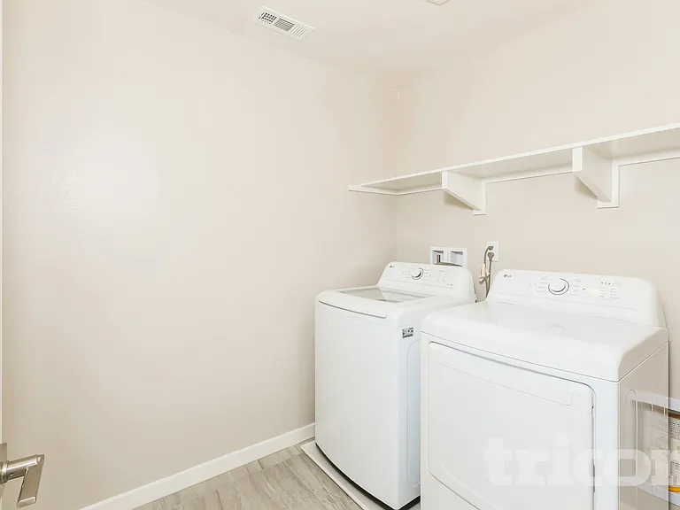 31703 Hans Dr — Photo 14