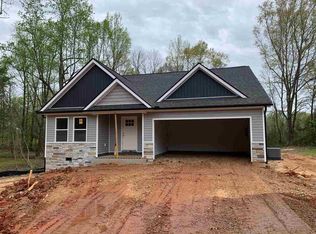 154 Huntley Dr, Boiling Springs, SC 29316