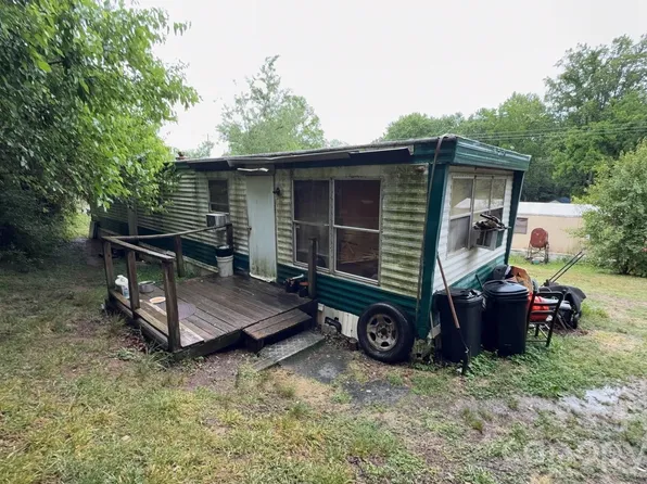 922 Us Highway 70 W, Morganton, NC 28655
