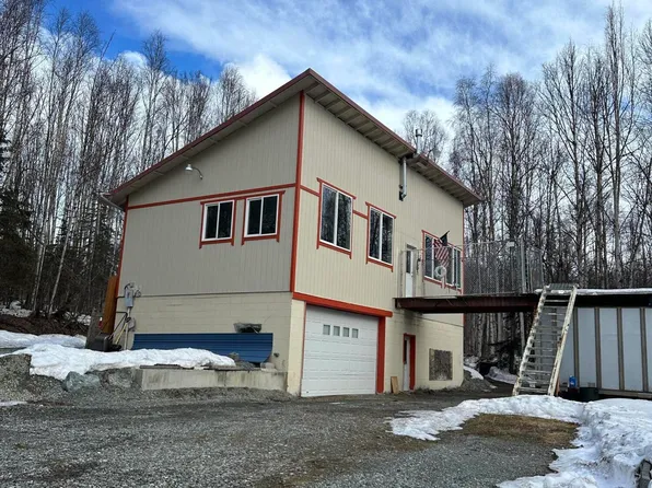 19841 Sunset Blvd, Chugiak, AK 99567