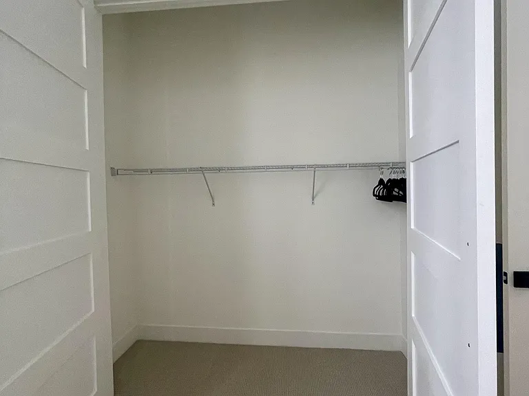 336 N Main St — Photo 7