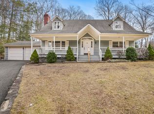 414 Limestone Rd, Ridgefield, CT 06877