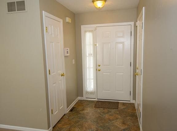 2nd image of 1527 Blue Heron Way