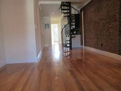 2nd image of 217 E 28th St