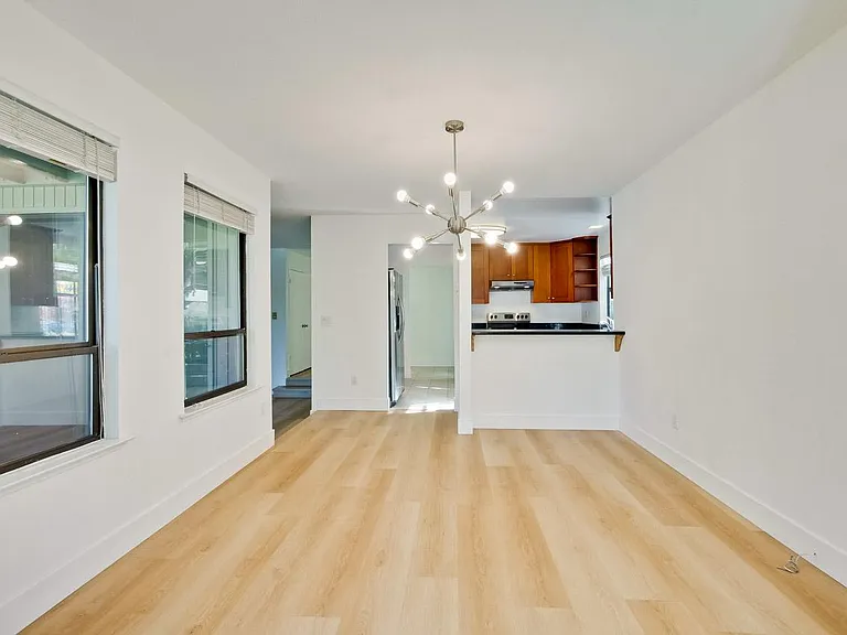 928 Wright Ave #303 — Photo 14