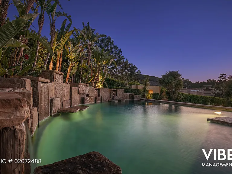 1650 Mesa Ridge Ave — Photo 48