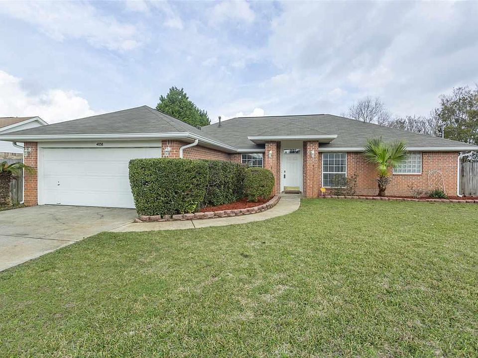 1st image of 4038 Lochmoor Dr