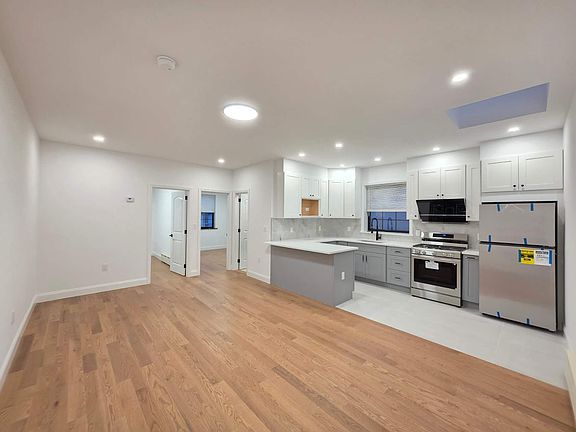 5th image of 1959 73rd St #2R