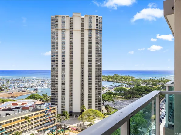 410 Atkinson Dr #1720, Honolulu, HI 96814