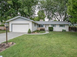 718 W 25th Ave, Kennewick, WA 99337