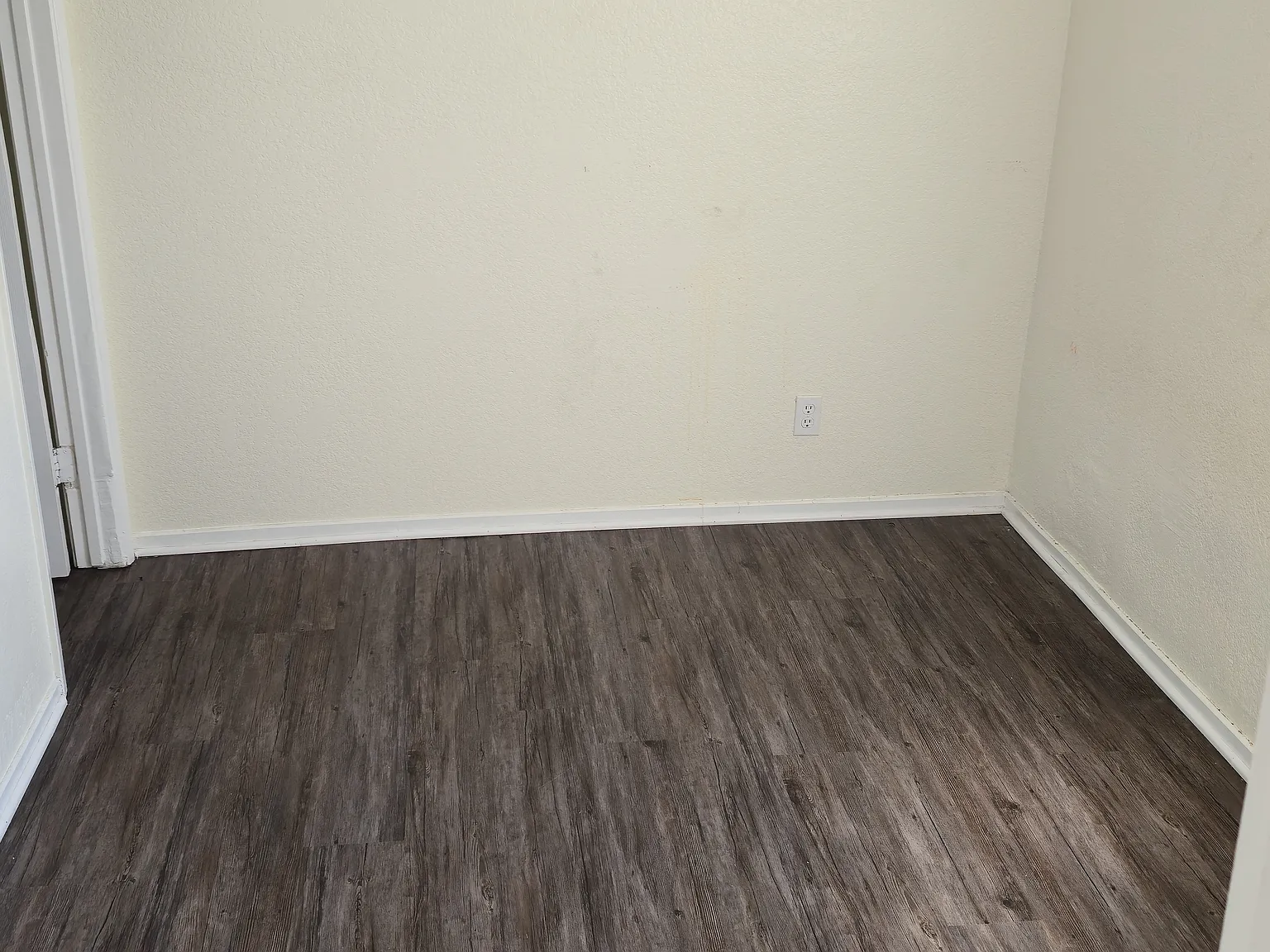 1 bed, 409 sqft, $2,000 — Photo 4