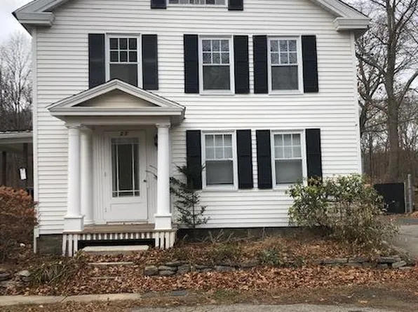 25 N Main St, East Hampton, CT 06424