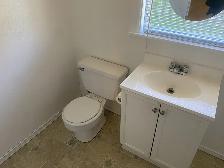 1322 S Montesano St #2ADU — Photo 13