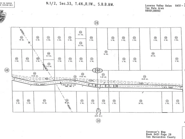 46 Powerline Rd, Lucerne Valley, CA 92356