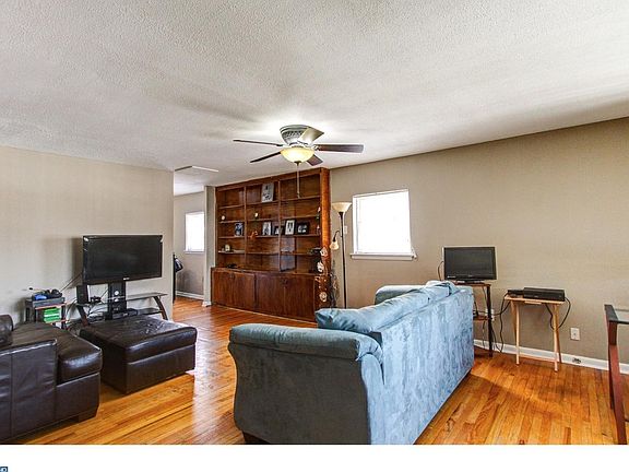 4th image of 3739 Bandon Dr