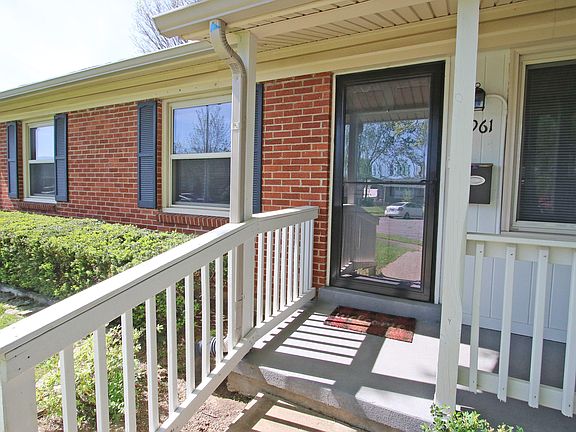 5th image of 1961 Glenbrook Ct