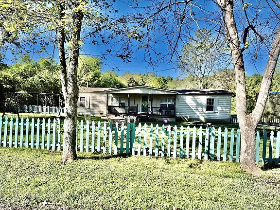 2nd image of 332 Rainbow Dr