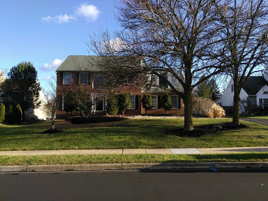 2nd image of 113 Hidden Creek Dr