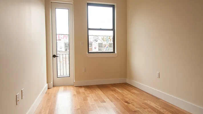 Rented by Nooklyn NYC LLC | media 48