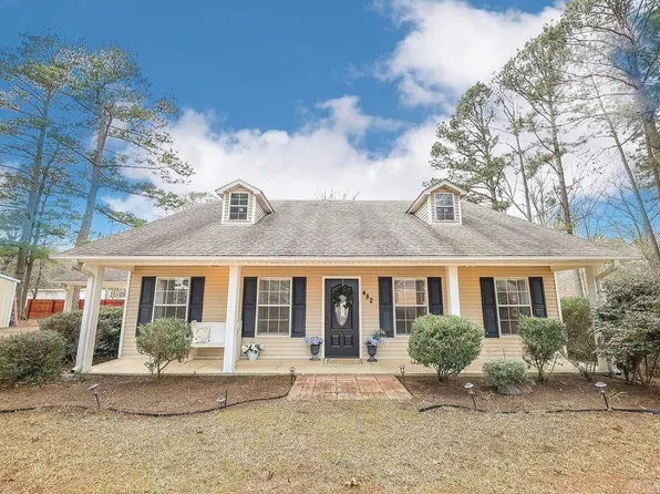 482 Tina St, Hampton, AR 71744