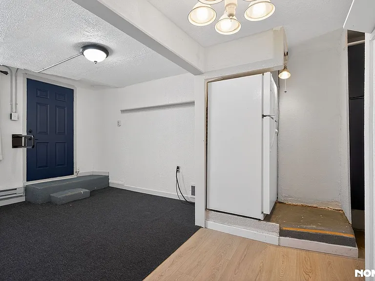 2509 Royalty Ct #B — Photo 5