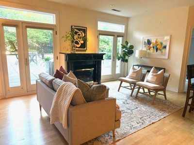 1515 North Van Buren STREET #208, Milwaukee, WI, 53202