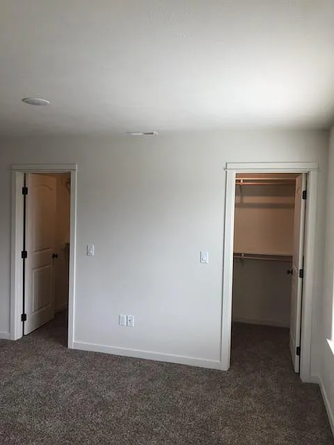 1005 Clockworks Ln — Photo 4