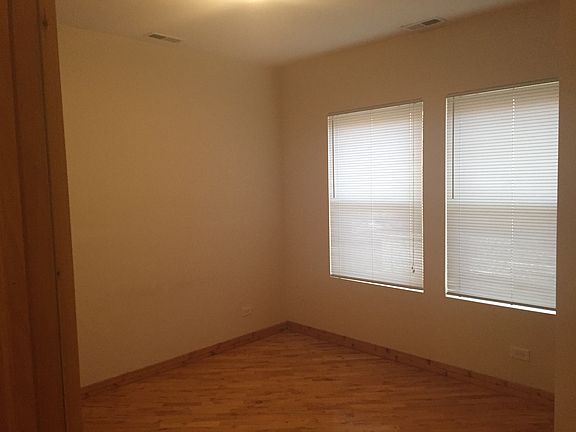 5th image of 5130 S Kimbark Ave Unit 2W