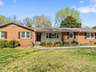 220 Cedarwood Dr, Jamestown, NC, 27282