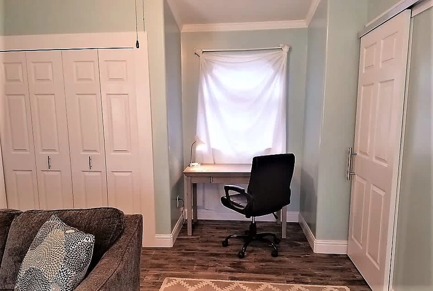 Studio, 1.0 bath, 290 sqft, $3,300 — Photo 4