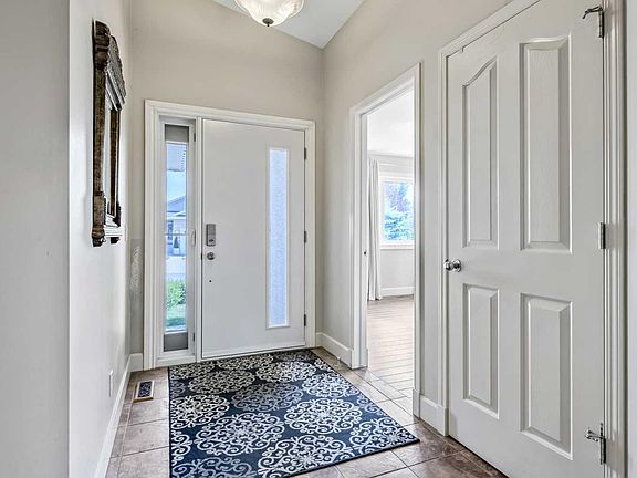 2nd image of 443 Riverside Grn NW