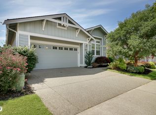 8245 Vashon Dr NE, Lacey, WA 98516