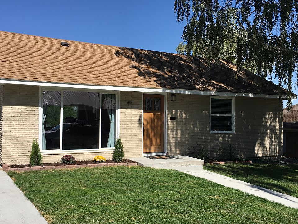 49 Mountain Drive