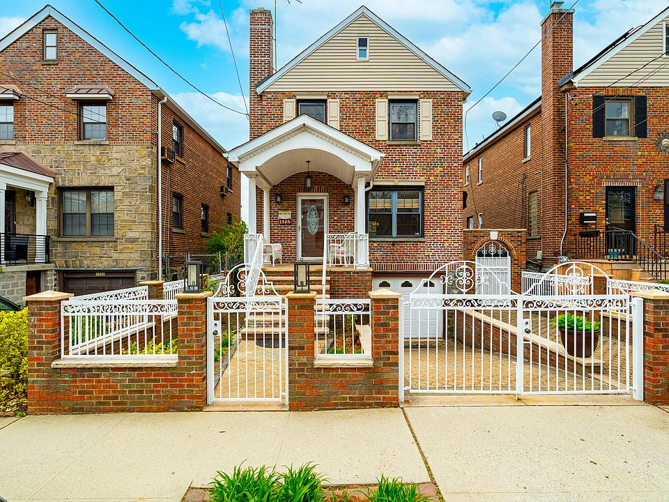 1st image of 1526 Waring Ave
