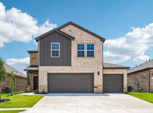 746 Carson Dr, Forney, TX 75126
