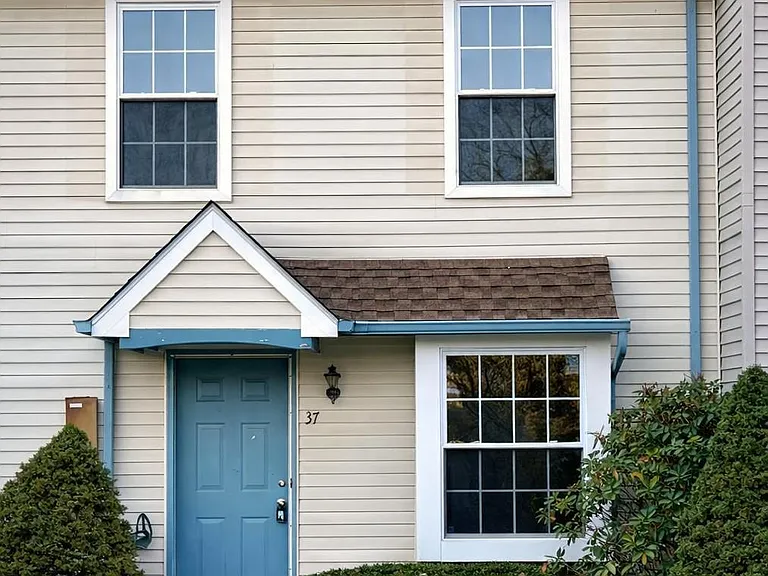 37 James Run — Photo 2