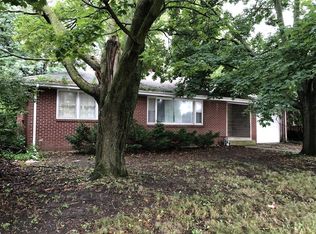 1402 Theodore St, Joliet, IL 60435