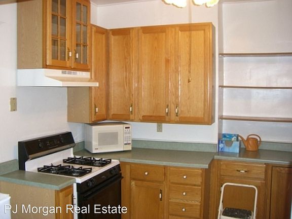 3rd image of 5022 Capitol Ave