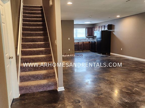 3rd image of 2502 Ridgeland Cir #1