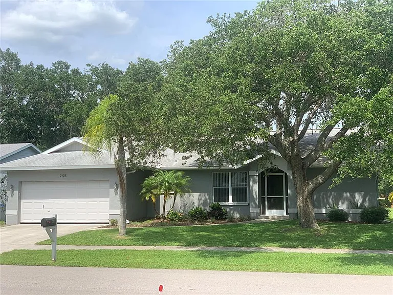 2193 Cork Oak St E — Photo 1