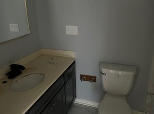 11219 Jamestown Dr, Little Rock, AR 72211