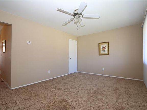 5th image of 9117 Neil Dr