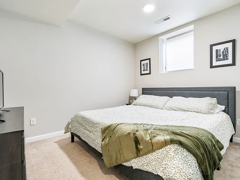522 NE Morris St #BASEMENT — Photo 25